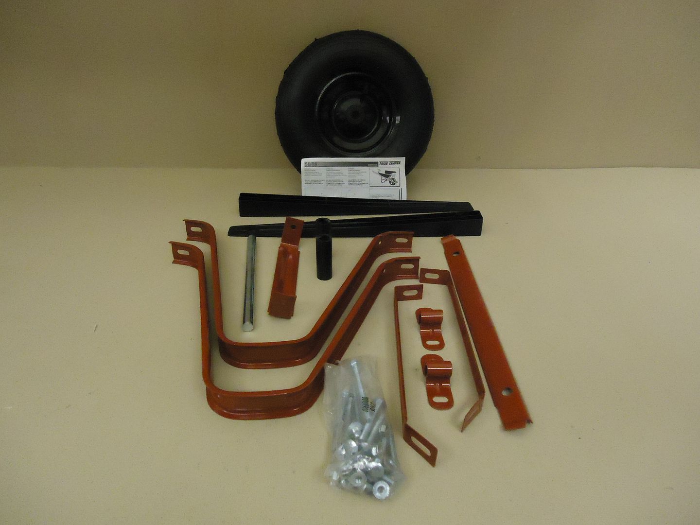 Ames True Temper Wheelbarrow Legs Wheel Assembly 6 Cubic Foot S6 R6